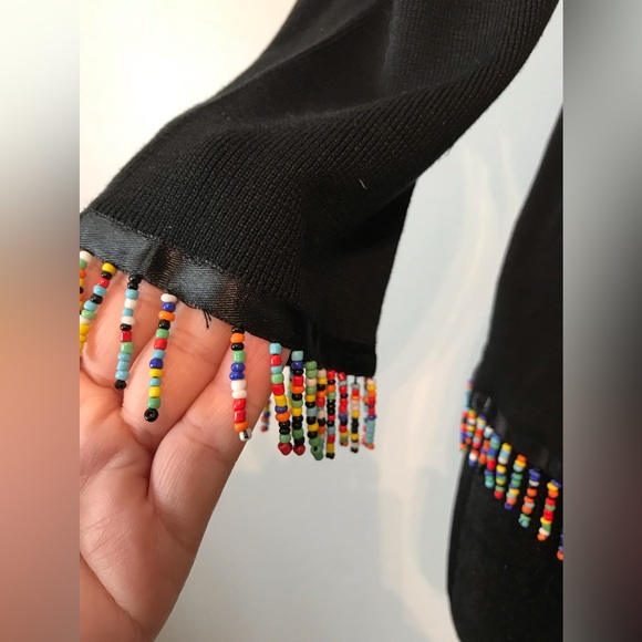 Joseph A Silk Black V-Neck Pull-over Top with Bead Fringe Size M - Picture 8 of 8